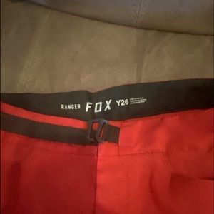 Fox youth mountain bike shorts-red